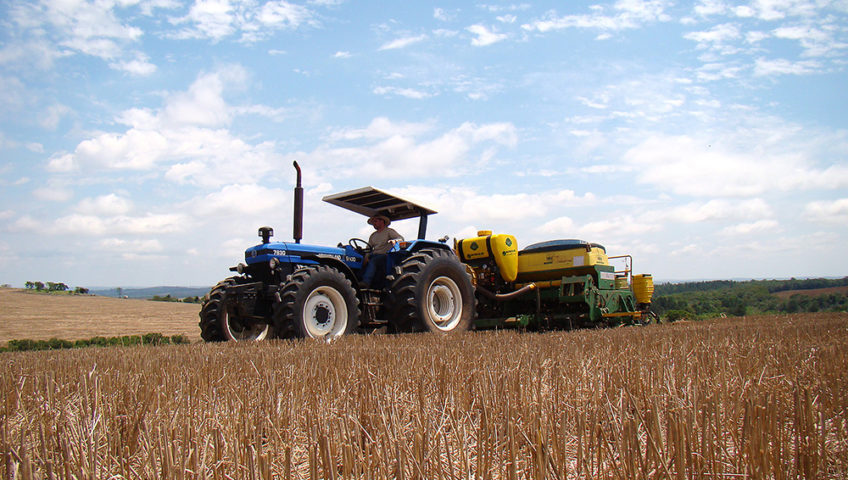 Produtores de soja aprovam fertilização fluida via sulco de plantio